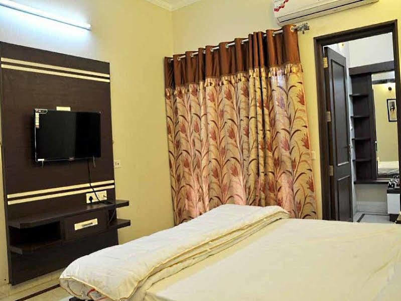 Mohini Home Stay Agra  Exteriér fotografie